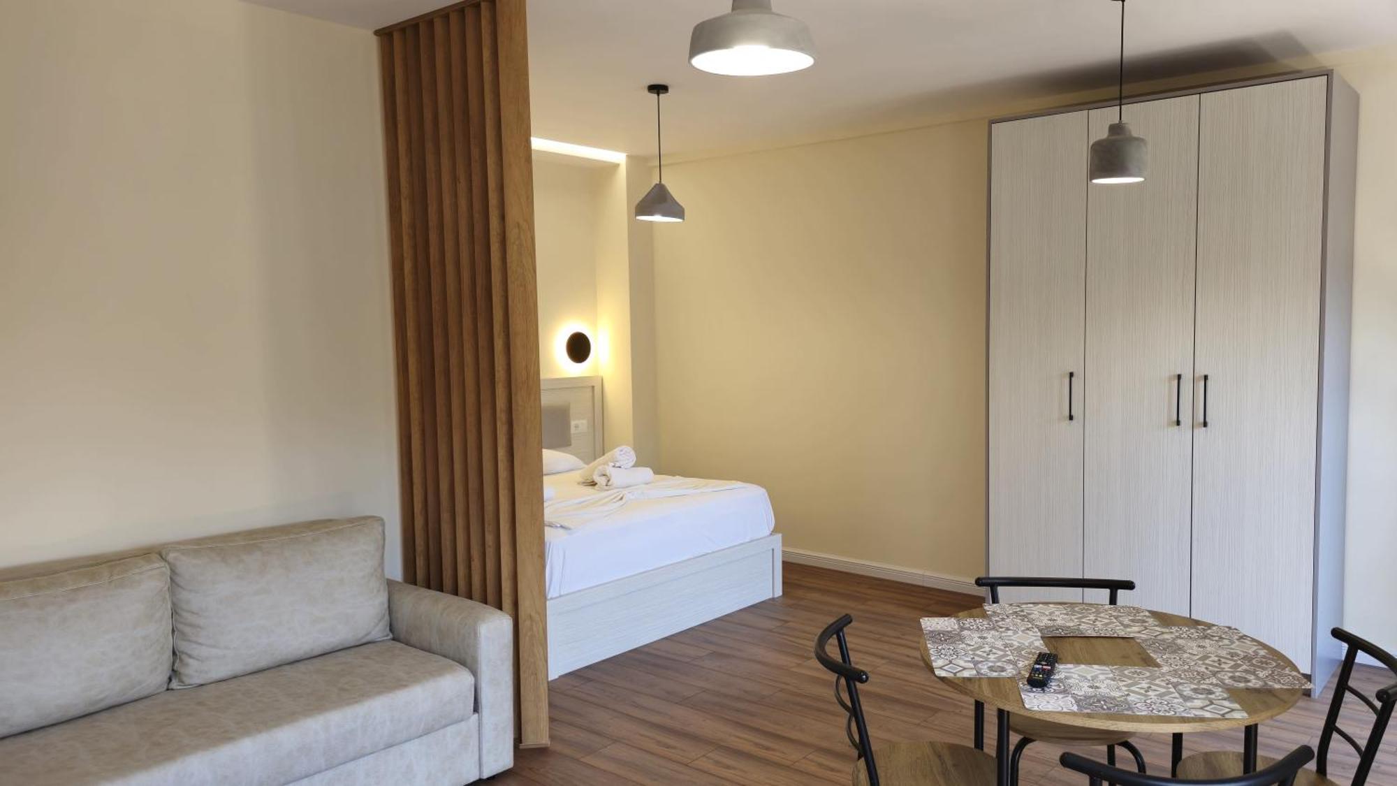 Appartement Vers Tirana